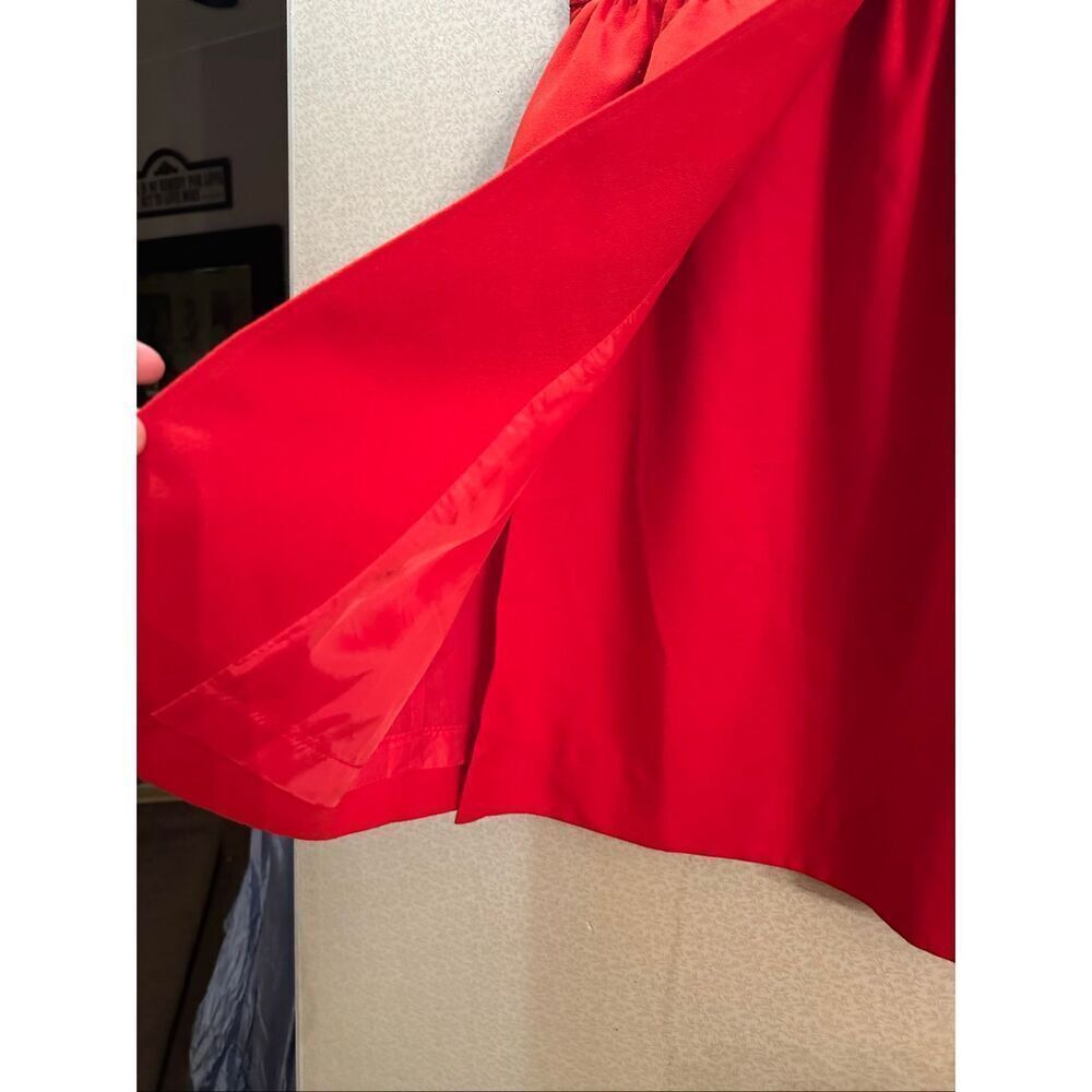 Vintage knee length wrapped skirt - Picture 3 of 7